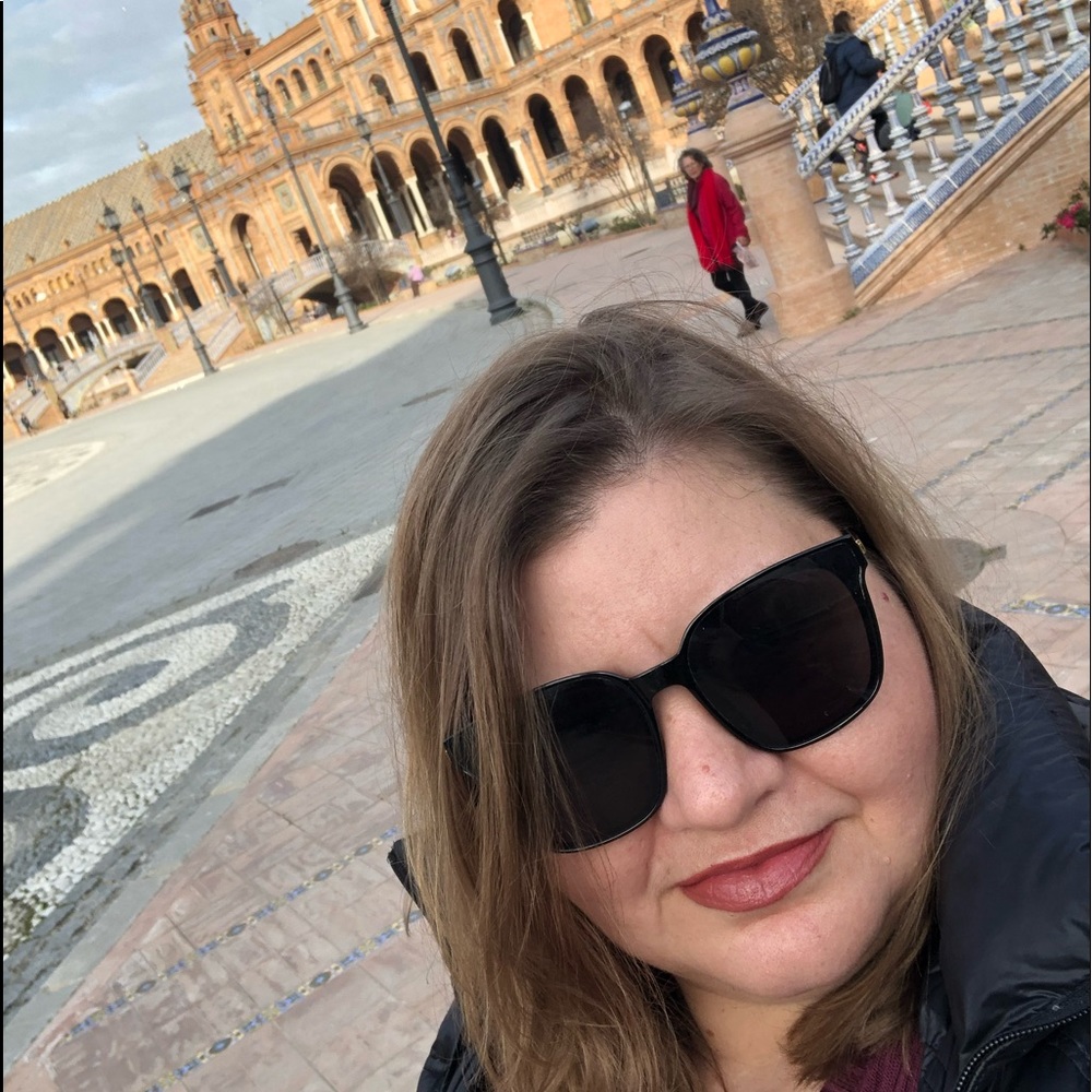 Meet your Posher, Carol